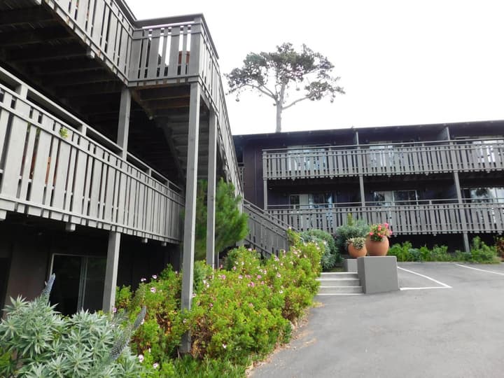 Olympia Lodge