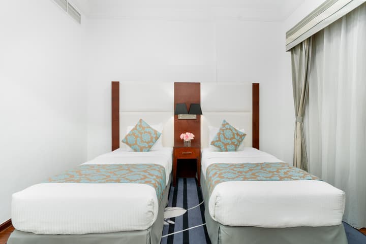 Golden Sands Hotel & Residences