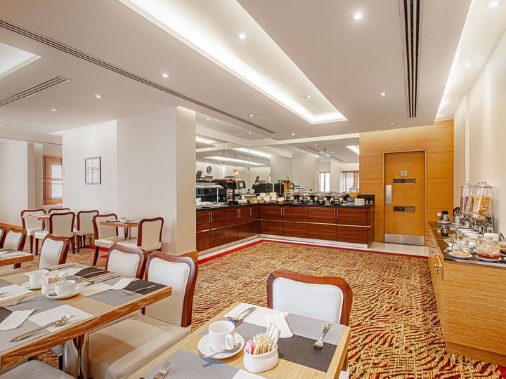 Golden Sands Hotel & Residences