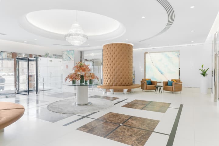 Golden Sands Hotel & Residences