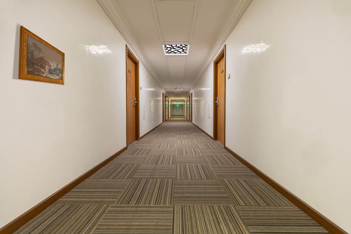Hamdan Plaza Hotel