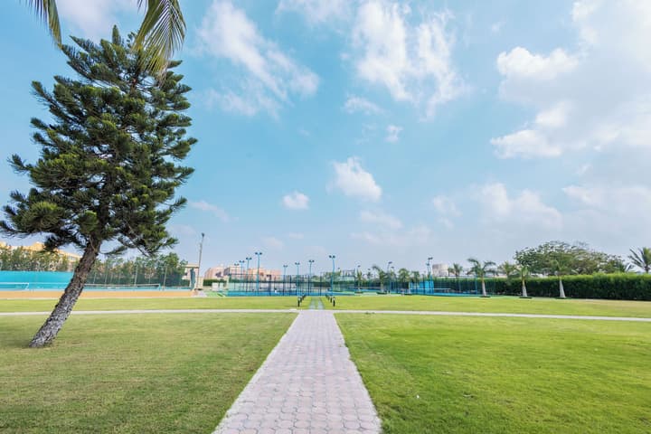 Hamdan Plaza Hotel