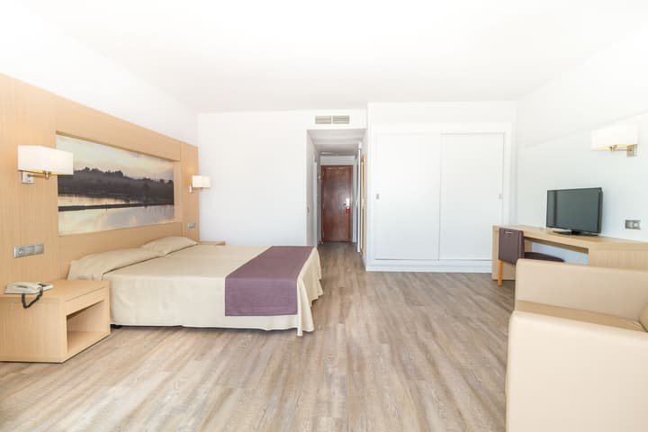 Eix Lagotel Holiday Resort