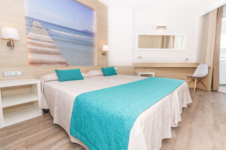 Eix Lagotel Holiday Resort