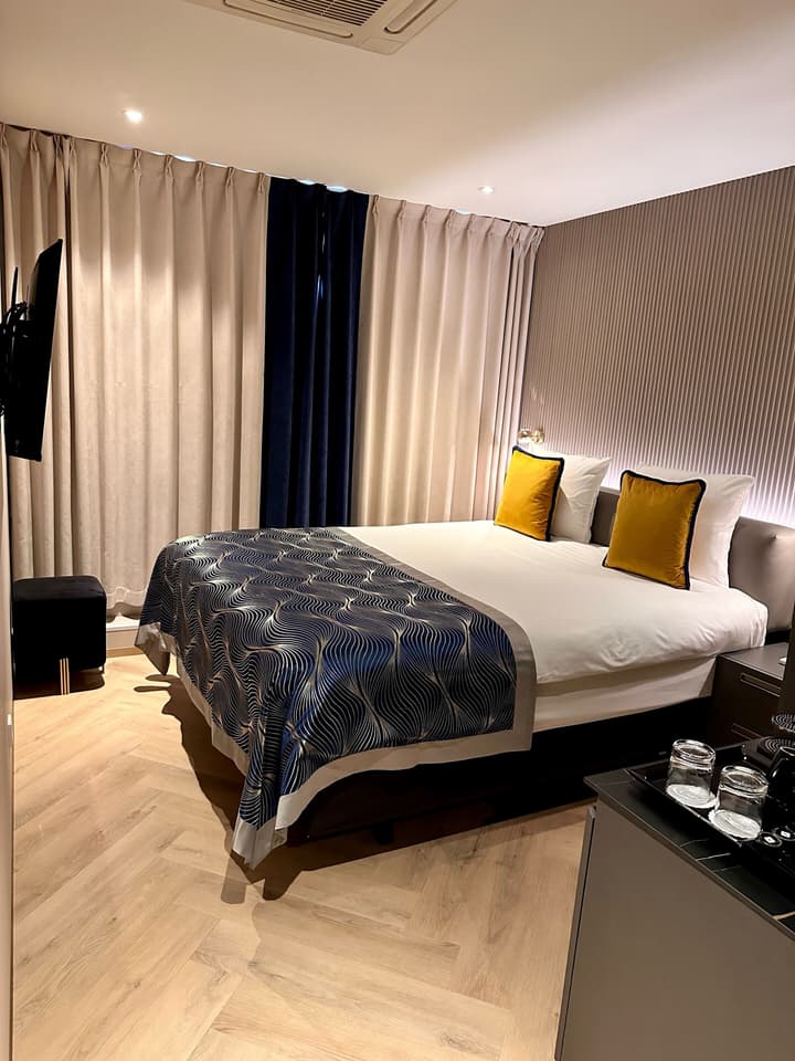 Hotel Sebastian's