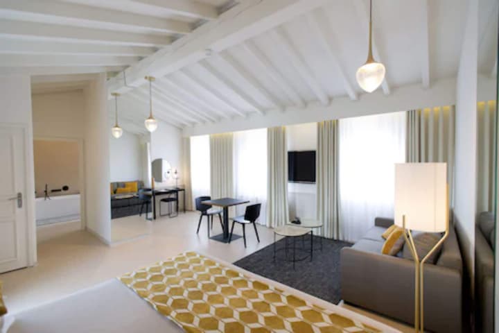 Hotel Genovese