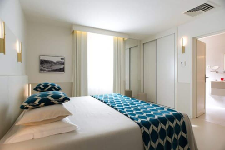 Hotel Genovese