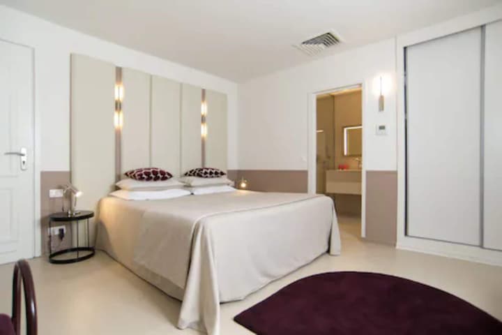 Hotel Genovese