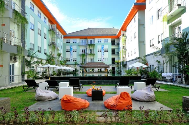 HARRIS Hotel & Residence Riverview Kuta Bali