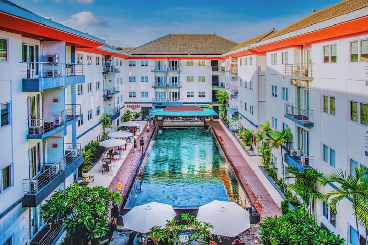 HARRIS Hotel & Residence Riverview Kuta Bali