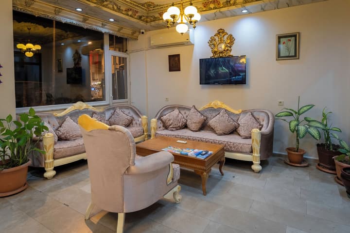 Basileus Hotel
