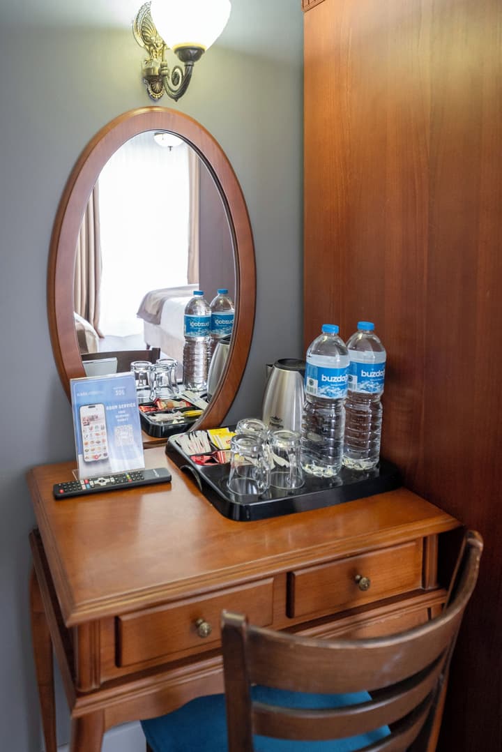 Basileus Hotel