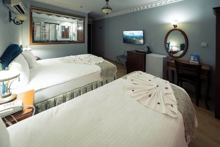 Basileus Hotel