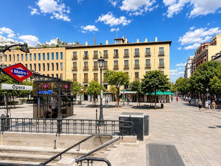 Luz Madrid Rooms