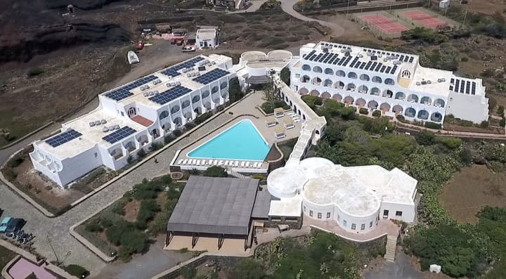 Cossyra Hotel