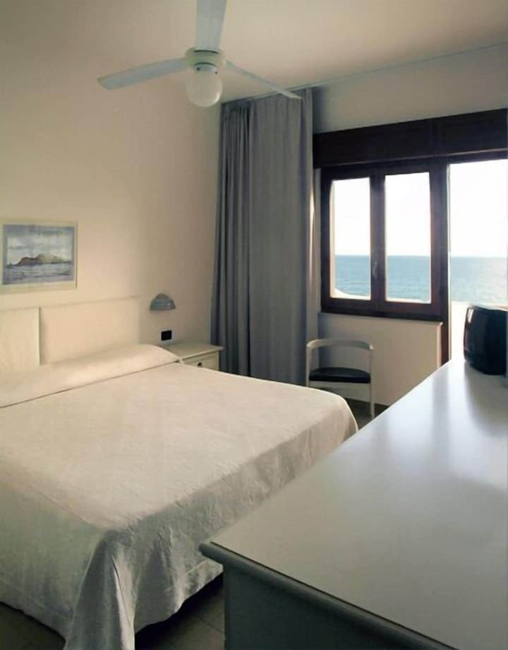 Cossyra Hotel