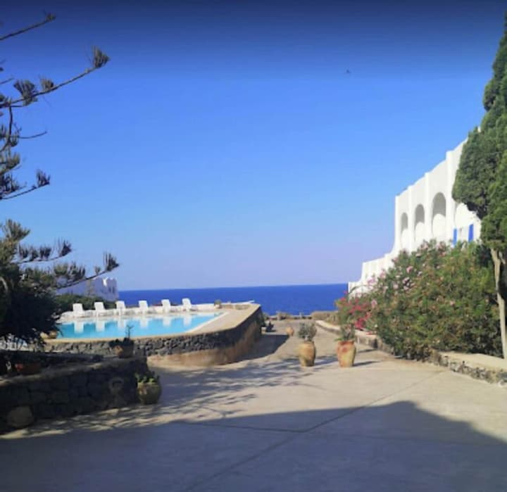 Cossyra Hotel