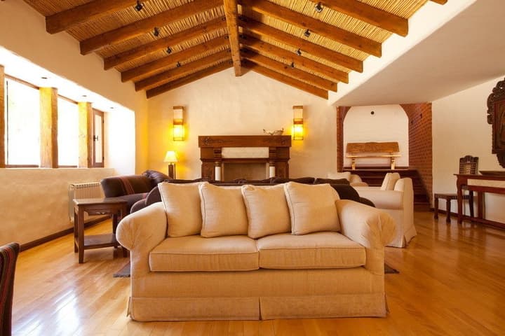 Marques de Tojo Hotel