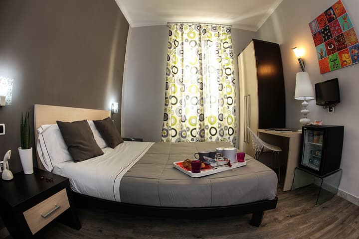H Rooms Boutique Hotel