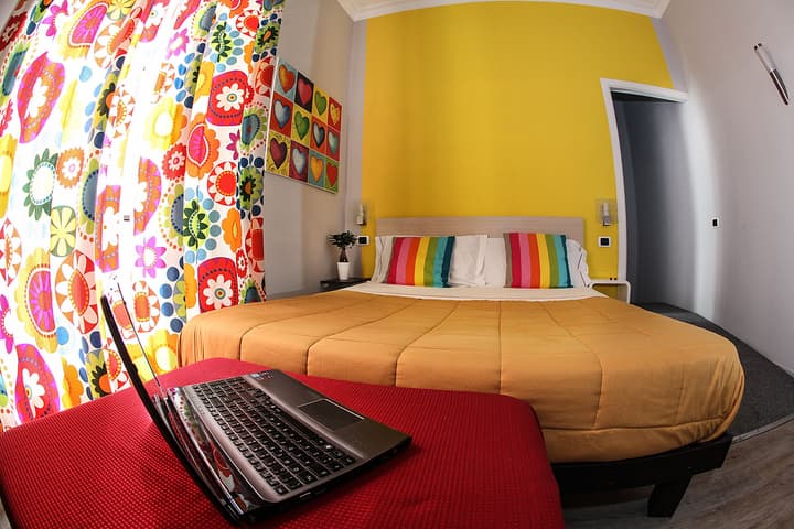 H Rooms Boutique Hotel