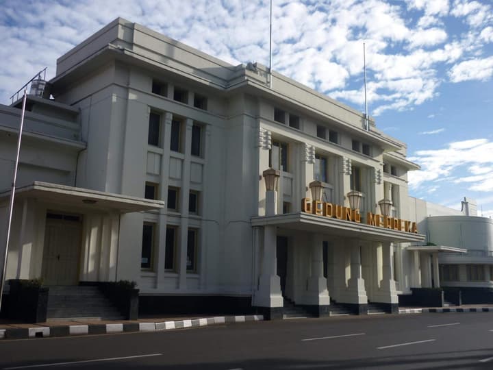 Golden Flower Hotel Bandung