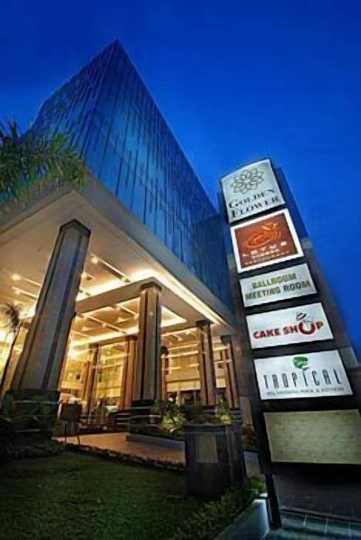 Golden Flower Hotel Bandung