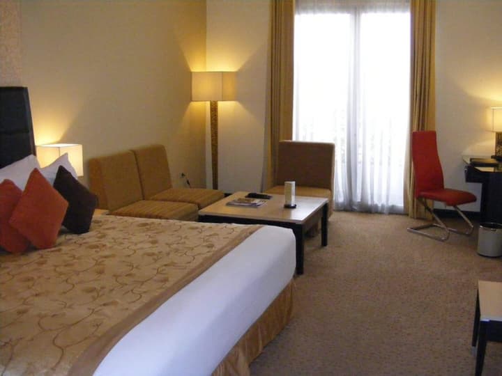 Golden Flower Hotel Bandung