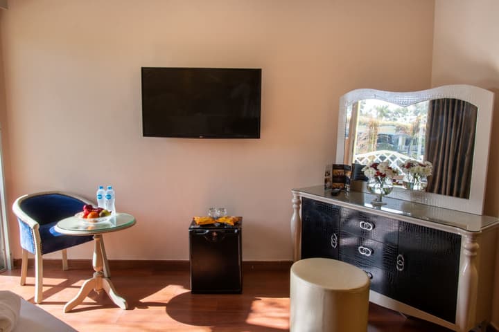 Paradise Inn Beach Resort - Maamoura