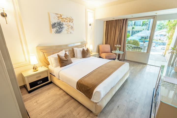 Paradise Inn Beach Resort - Maamoura