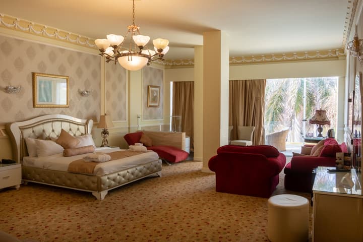 Paradise Inn Beach Resort - Maamoura