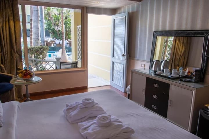 Paradise Inn Beach Resort - Maamoura