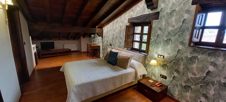 La Casona de Revolgo