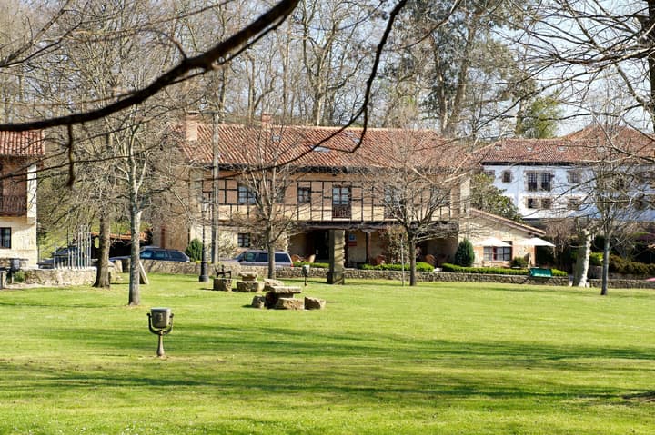 La Casona de Revolgo
