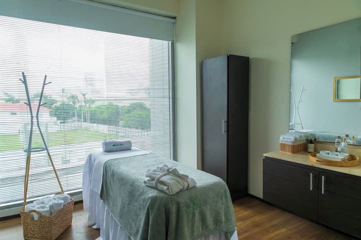 Hotel Estelar En Alto Prado