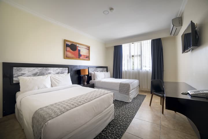 KC Hotel San José