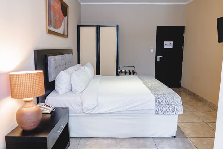 KC Hotel San José