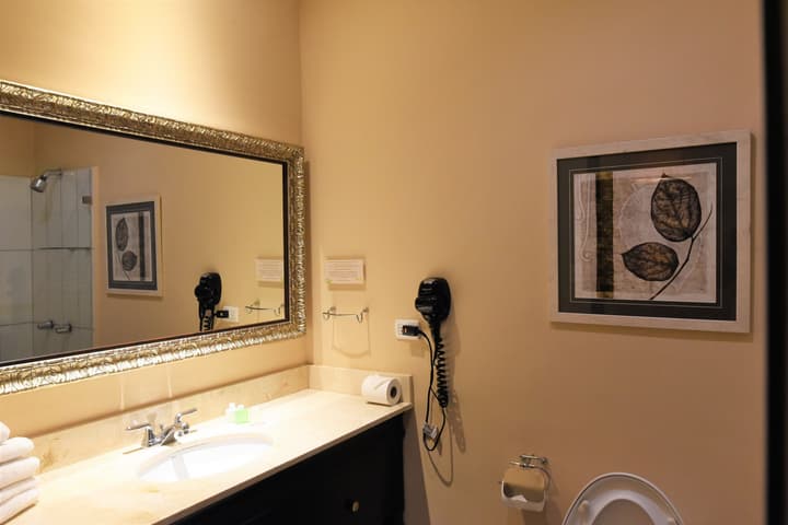 KC Hotel San José