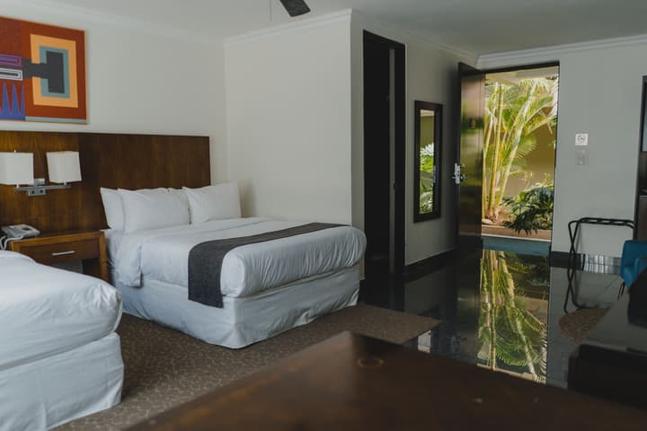 KC Hotel San José
