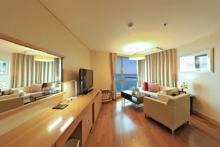 Ocean Suites Jeju Hotel