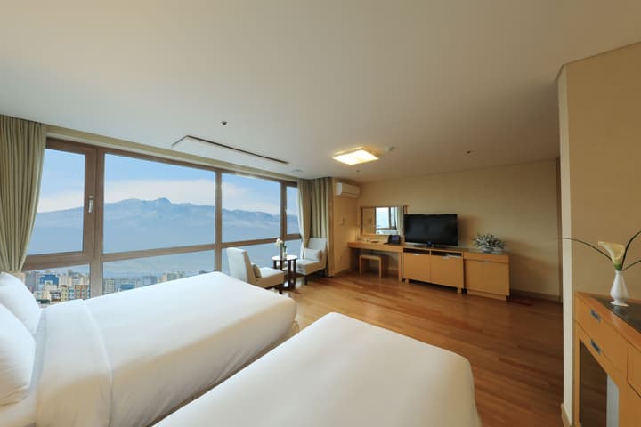 Ocean Suites Jeju Hotel