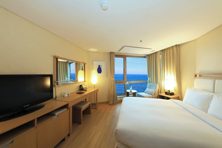 Ocean Suites Jeju Hotel