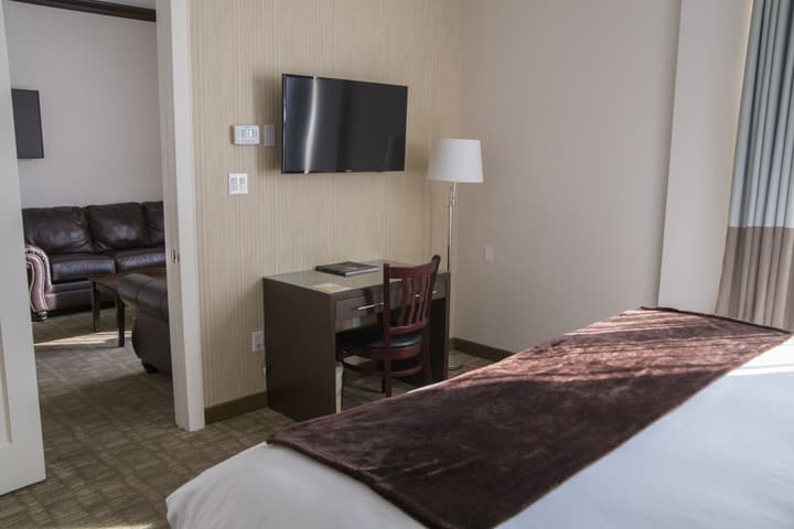 Aura Hotel Brooklyn