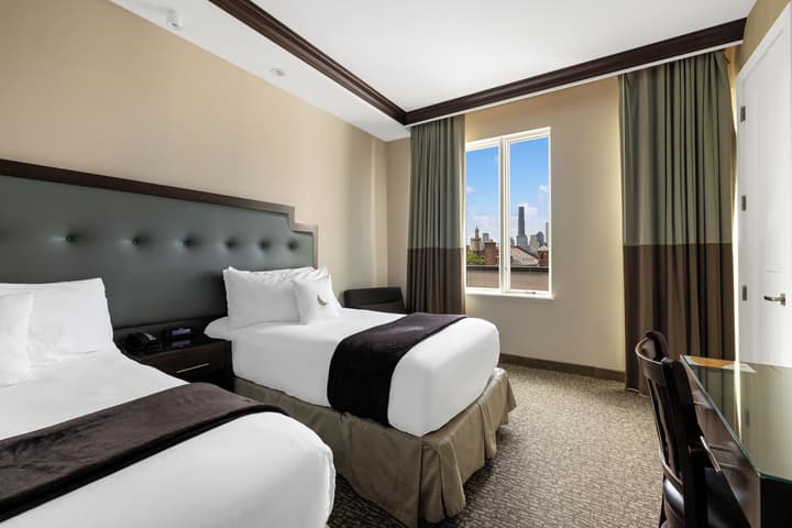 Aura Hotel Brooklyn