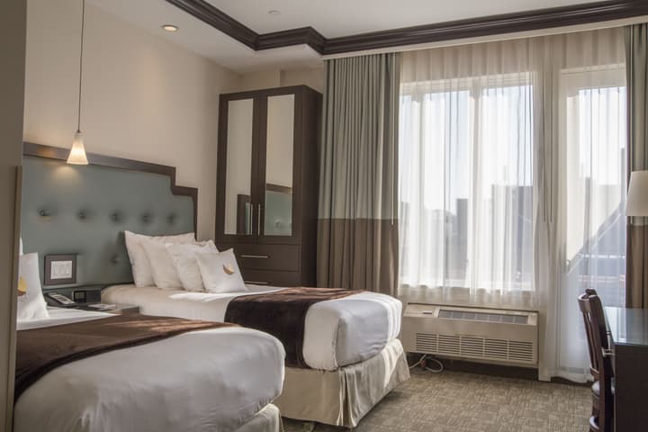 Aura Hotel Brooklyn