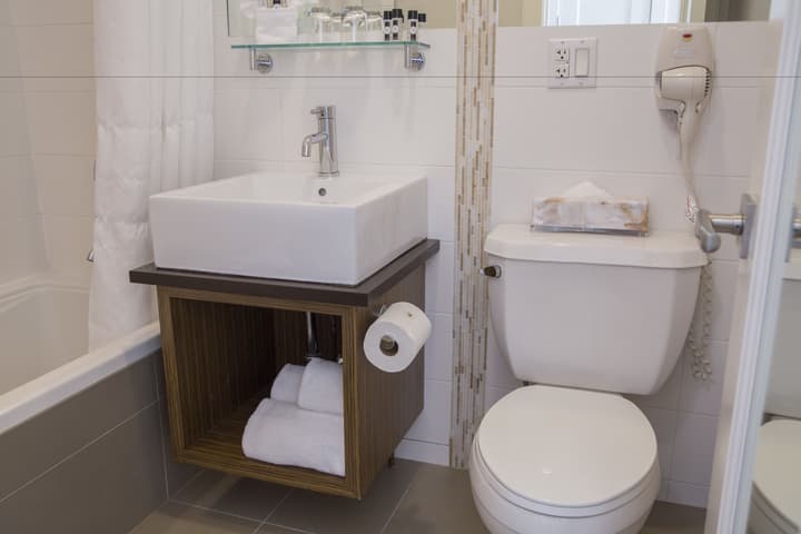 Aura Hotel Brooklyn