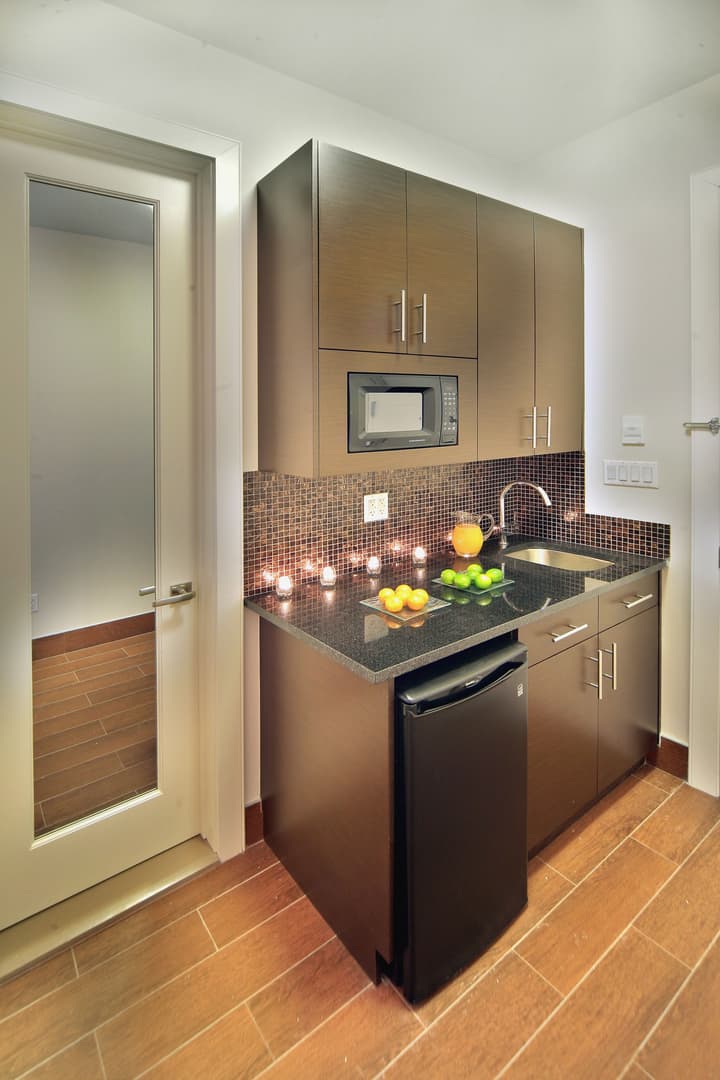 Aura Hotel Brooklyn