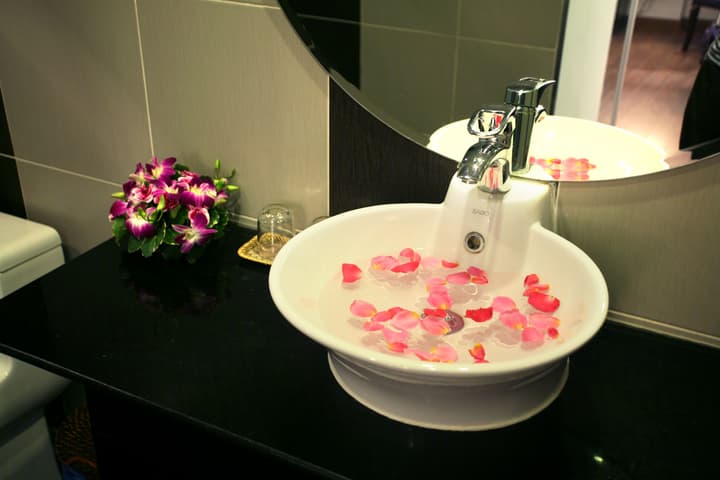 Hanoi Emotion Hotel