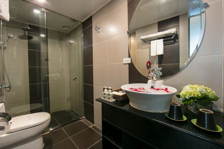 Hanoi Emotion Hotel