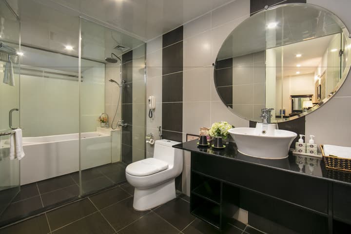 Hanoi Emotion Hotel