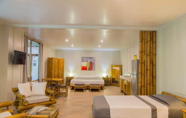 Hotel Plaza Yara